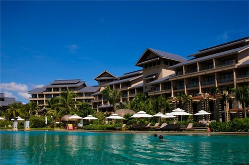 烘焙店创业人工成本高吗，烘焙店收益