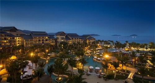 水煮青春老火锅加盟是否适合新手创业者，水煮青春老火锅加盟要满足哪些条件