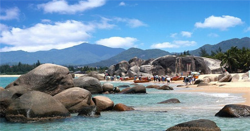 两相情原的同义词（两相情愿指什么生肖）